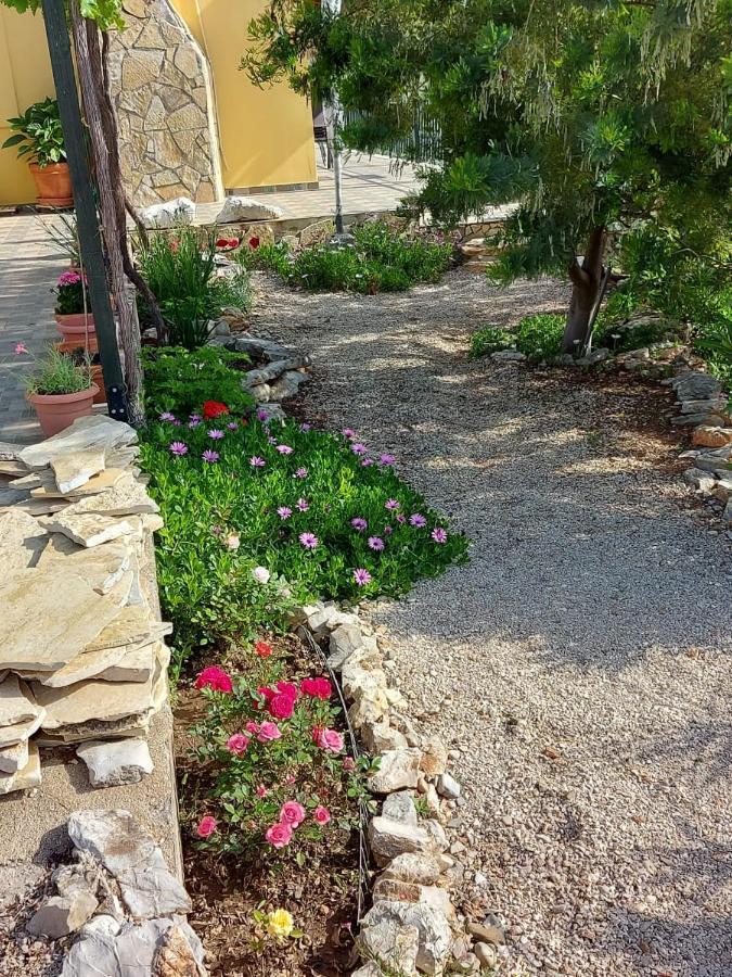 Grieks Vakantiehuis To Kalokairi Κουγαίικα Εξωτερικό φωτογραφία